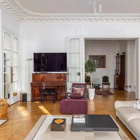 Prestigious Trocadero