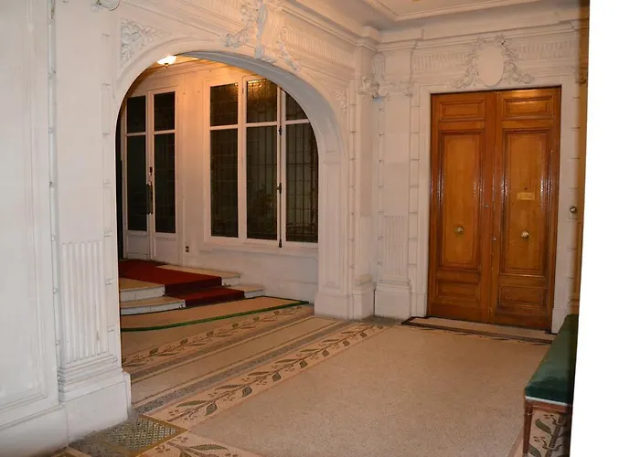 Prestigious Trocadero