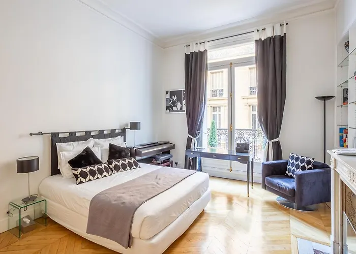 Prestigious Trocadero * باريس
