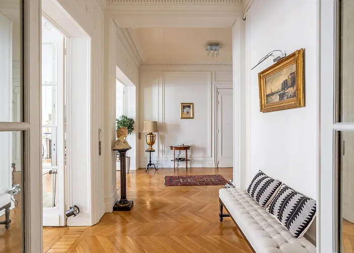 Prestigious Trocadero