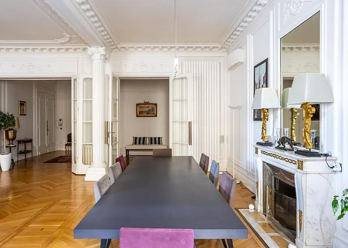 Prestigious Trocadero * باريس