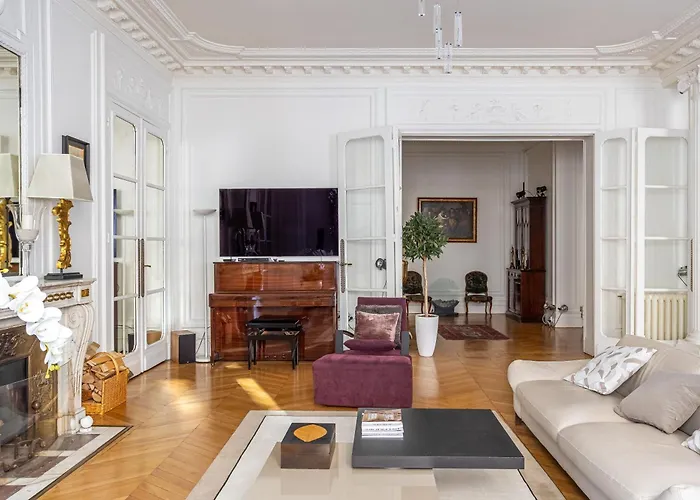 Prestigious Trocadero