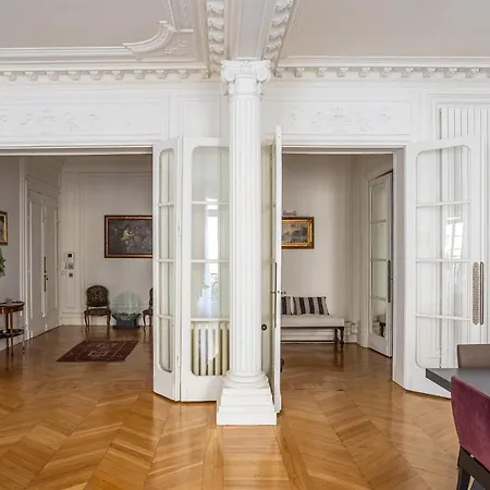 Apartament Prestigious Trocadero